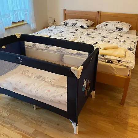 Apartma Leban Na Soci