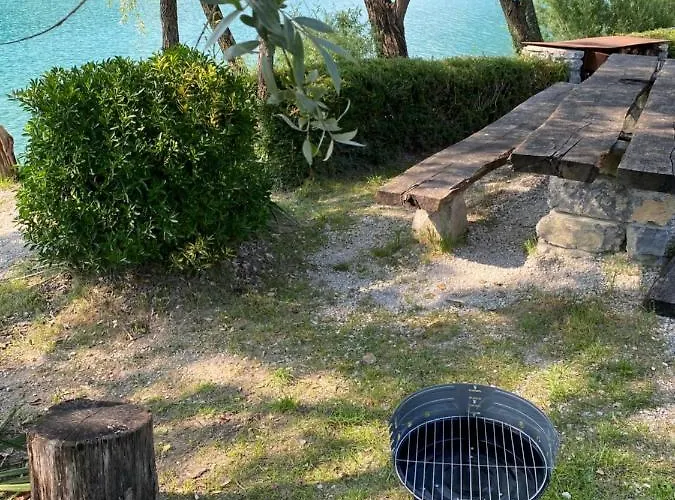 Apartma Leban Na Soci *