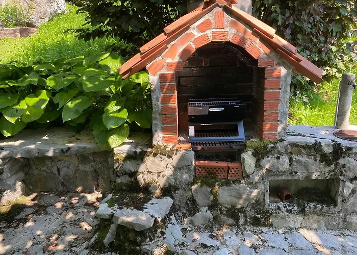 Apartma Leban Na Soci