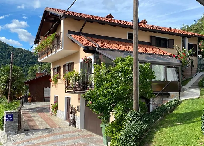 Apartma Leban Na Soci 公寓 *